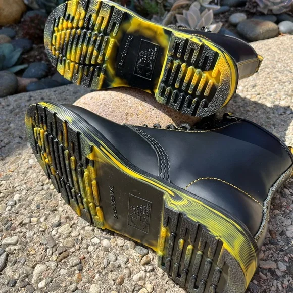 Dr. Martens Smooth Black Leather 1460 Marbled Sole Boots - Picture 4 of 16